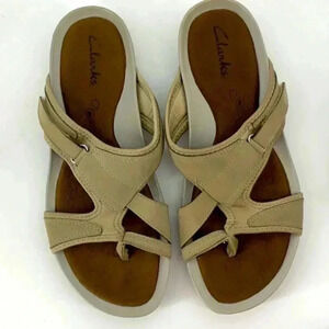 CLARK  SANDALS